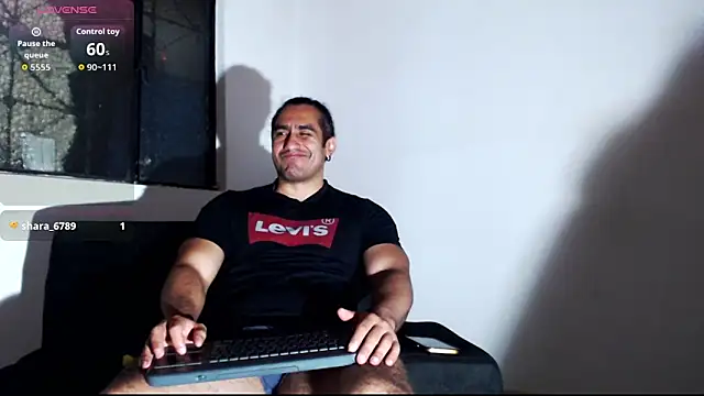 Snapshot of willian_m777 chatting on 04.12.26 willian m777 online show from 04.12.26