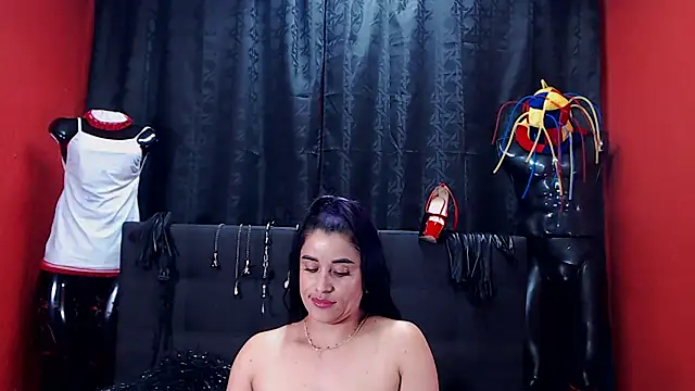 Hannamariana online show from 01.04.25
