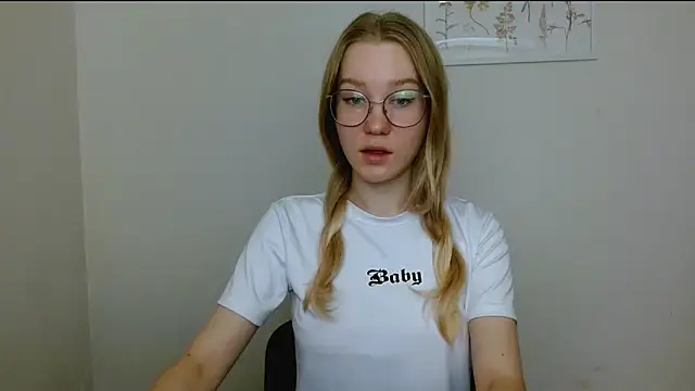 cindi hot online show from 09.26.25