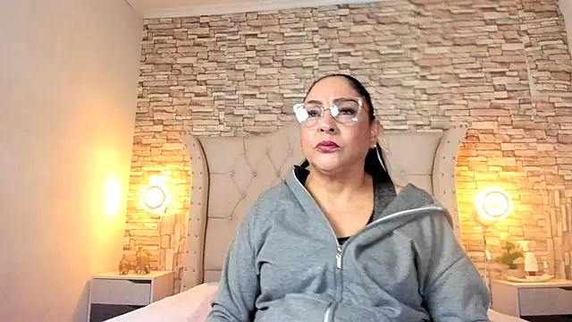 Gina Myers online show from 09.30.25