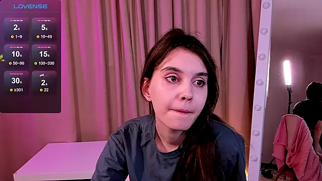 SusieMorris online show from 12.06.24