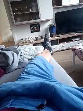 Snapshot of KidoXVII chatting on 09.30.25 KidoXVII online show from 09.30.25