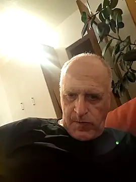 Milkasahne64 online show from 10.29.25