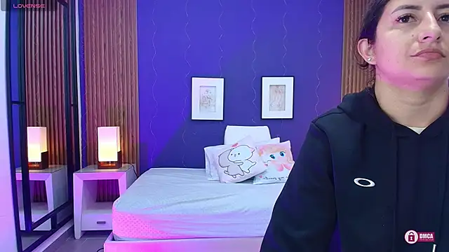 alina martinelli online show from 10.12.25