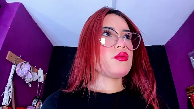 Snapshot of Alexa_Slave chatting on 10.01.25 Alexa Slave online show from 10.01.25