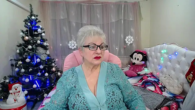 KayleSmoll online show from 01.12.25