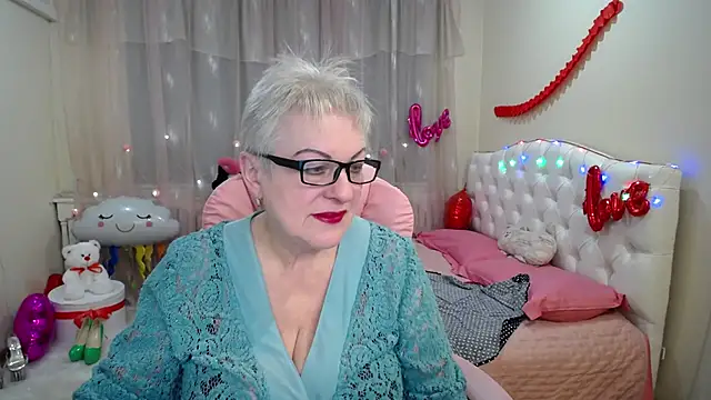 KayleSmoll online show from 02.23.25