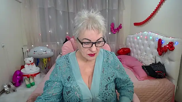 KayleSmoll online show from 03.01.25
