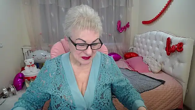 KayleSmoll online show from 03.09.25