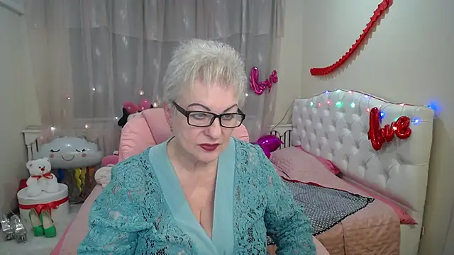 KayleSmoll online show from 03.12.25