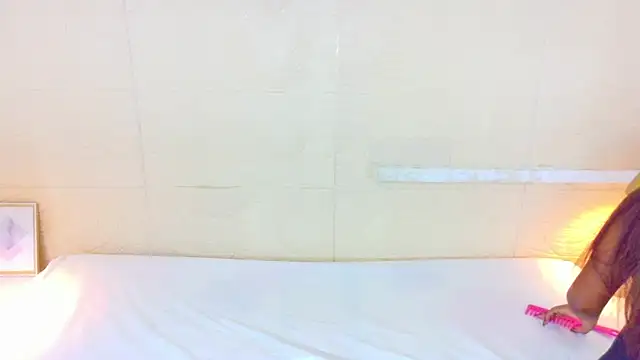 Shamiraa moore online show from 04.10.26