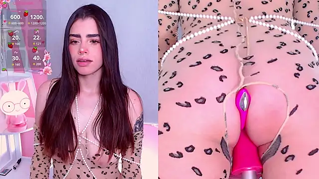 Snapshot of Emma__Erotic chatting on 02.12.26 Emma Erotic online show from 02.12.26