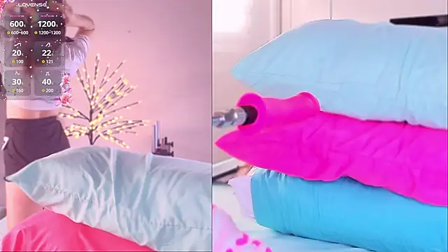 Snapshot of Emma__Erotic chatting on 02.26.26 Emma Erotic online show from 02.26.26