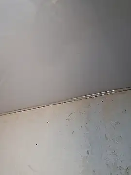 Kloemoretti online show from 10.20.25