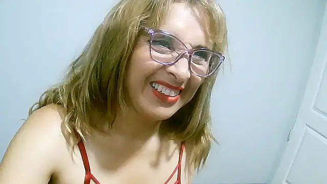 leona- online show from 12.14.24