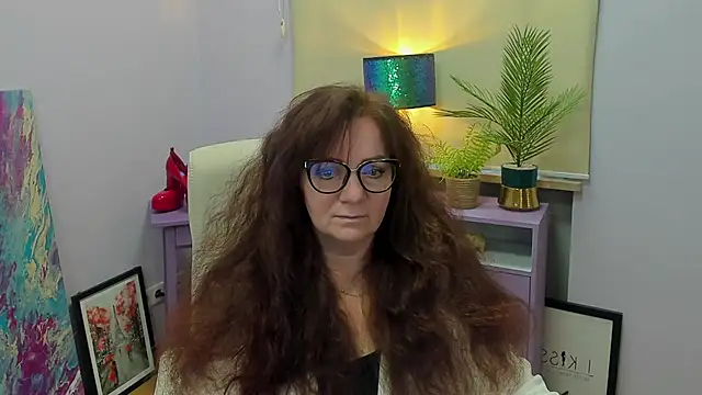 Snapshot of Alice_xHeart chatting on 02.10.25 Alice xHeart online show from 02.10.25