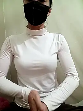Snapshot of YunLem chatting on 12.24.24 YunLem online show from 12.24.24