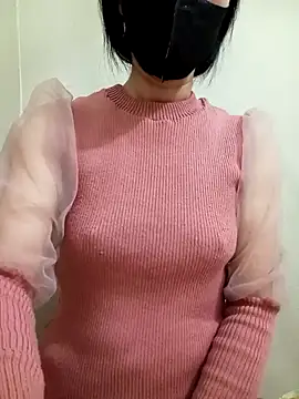 Snapshot of YunLem chatting on 12.31.24 YunLem online show from 12.31.24