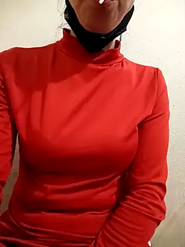 Snapshot of YunLem chatting on 02.23.25 YunLem online show from 02.23.25
