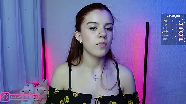 Snapshot of Layla_castilloo chatting on 03.11.25 Layla castilloo online show from 03.11.25