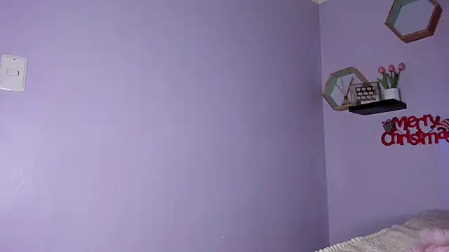 Snapshot of Esteff__o2 chatting on 12.28.24 Esteff o2 online show from 12.28.24