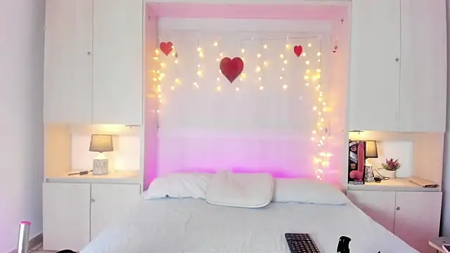 KendallRosse1 online show from 03.05.26