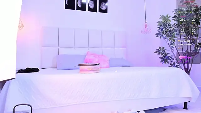 Danna adams01 online show from 01.20.25