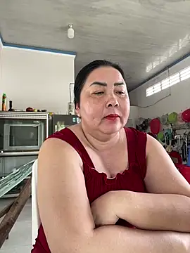 Snapshot of NDith chatting on 03.09.26 NDith online show from 03.09.26