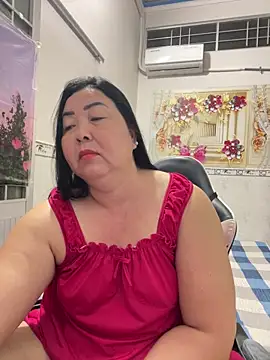 Snapshot of NDith chatting on 03.15.26 NDith online show from 03.15.26