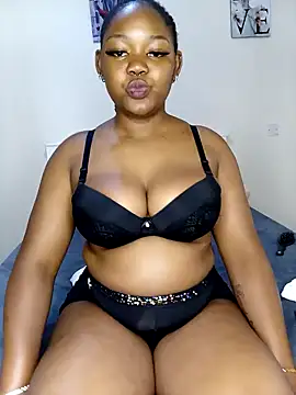 Cherriikenzie online show from 01.18.25