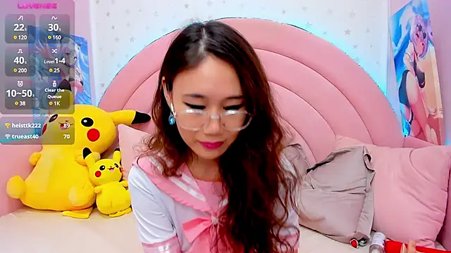 Snapshot of Nao__Chan_ chatting on 12.21.24 Nao Chan online show from 12.21.24