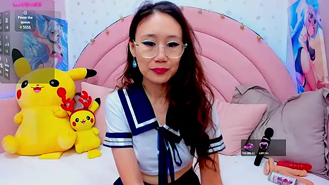 Snapshot of Nao__Chan_ chatting on 01.08.25 Nao Chan online show from 01.08.25