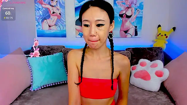 Snapshot of Nao__Chan_ chatting on 10.10.25 Nao Chan online show from 10.10.25