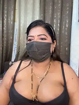 Snapshot of Oh-Monika chatting on 09.21.25 Oh-Monika online show from 09.21.25