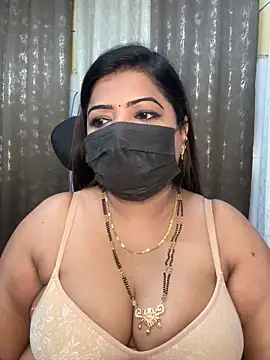 Snapshot of Oh-Monika chatting on 09.25.25 Oh-Monika online show from 09.25.25