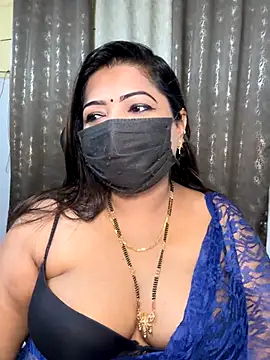 Snapshot of Oh-Monika chatting on 09.27.25 Oh-Monika online show from 09.27.25