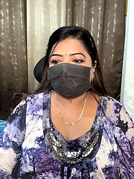 Snapshot of Oh-Monika chatting on 09.30.25 Oh-Monika online show from 09.30.25