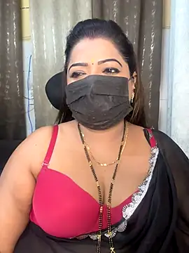 Snapshot of Oh-Monika chatting on 10.15.25 Oh-Monika online show from 10.15.25