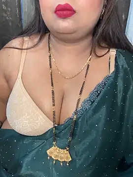 Snapshot of Oh-Monika chatting on 10.16.25 Oh-Monika online show from 10.16.25