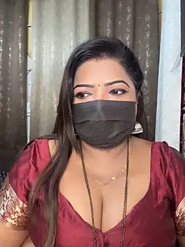 Snapshot of Oh-Monika chatting on 10.28.25 Oh-Monika online show from 10.28.25