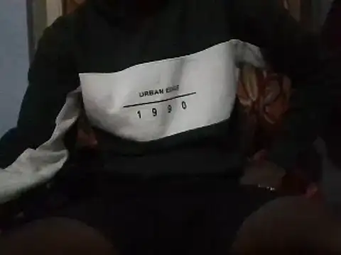 Snapshot of TeluguModda99 chatting on 12.08.24 TeluguModda99 online show from 12.08.24