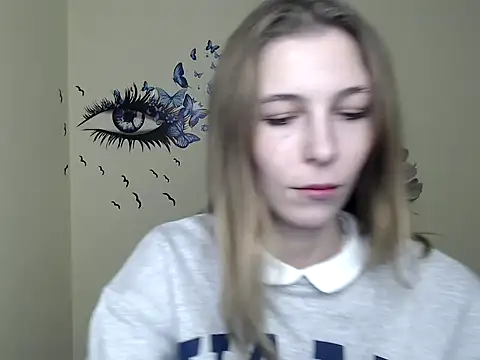 StrangerGi online show from 12.08.24