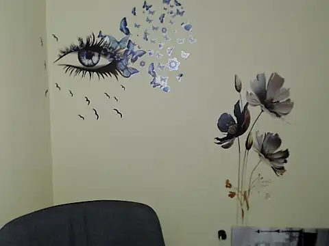 StrangerGi online show from 12.12.24