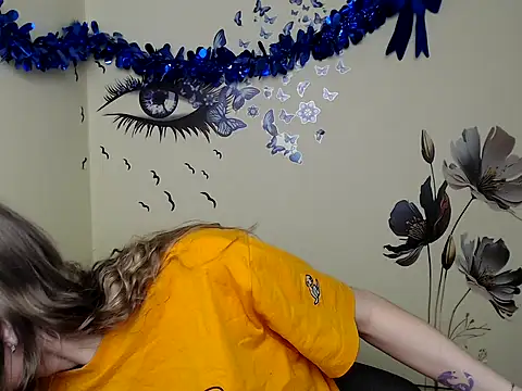 StrangerGi online show from 01.23.25