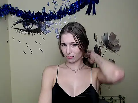 StrangerGi online show from 01.25.25