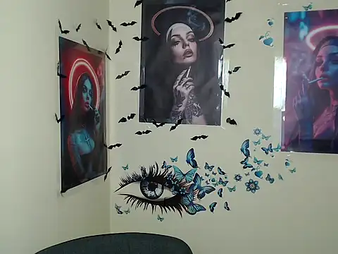 StrangerGi online show from 03.13.25