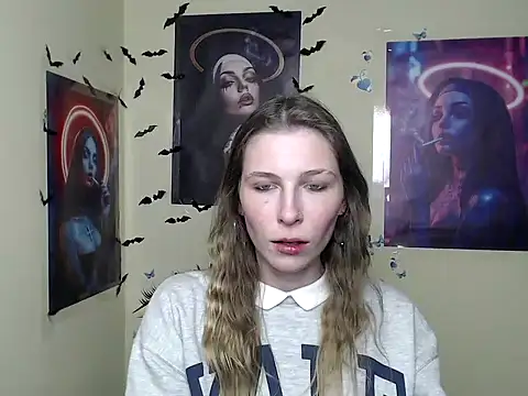 StrangerGi online show from 03.18.25