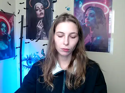 StrangerGi online show from 10.14.25