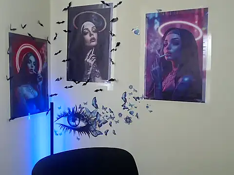 StrangerGi online show from 11.07.25