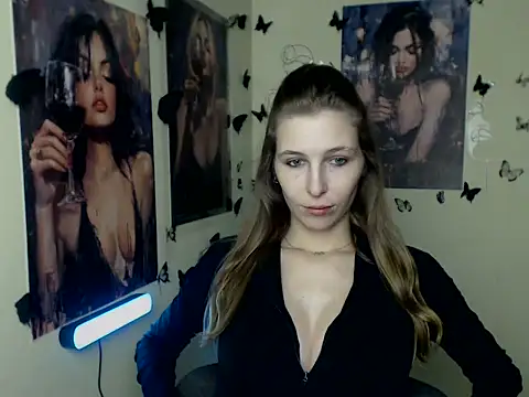 StrangerGi online show from 11.13.25